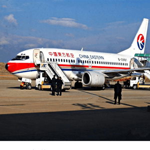 银川航空托运航空快运业稳步发展的原因是什么？